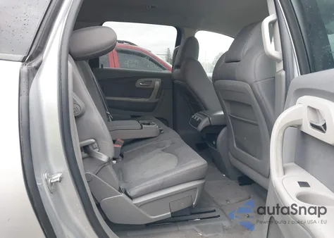 2012 Chevrolet Traverse Ls z USA, uszkodzony, nr VIN 1GNKRFED6CJ298038